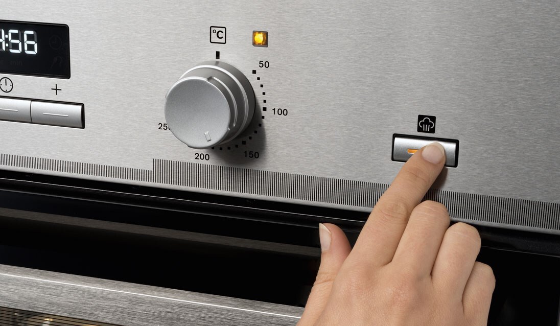 Electrolux varmluftsugn med ånga