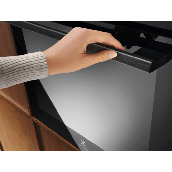 Electrolux - Inbyggnadsugn - COB500B