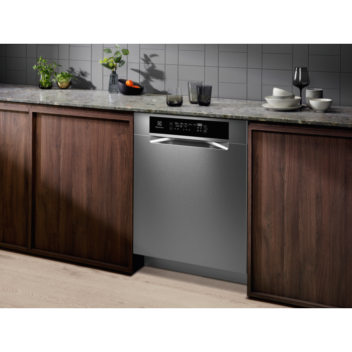 Electrolux - Fristående diskmaskin 45-60 cm - ESG89400UX