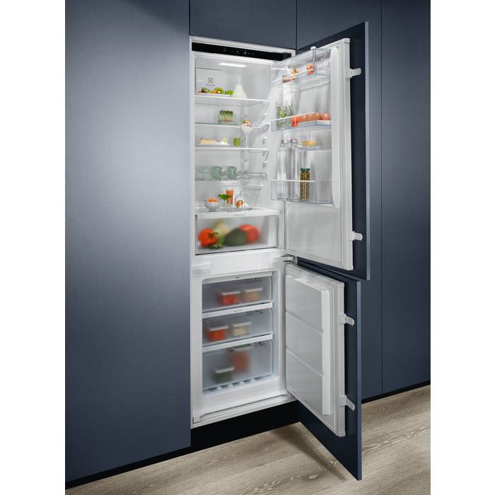 Electrolux - Integrerad kyl-frys - LND5FE18S
