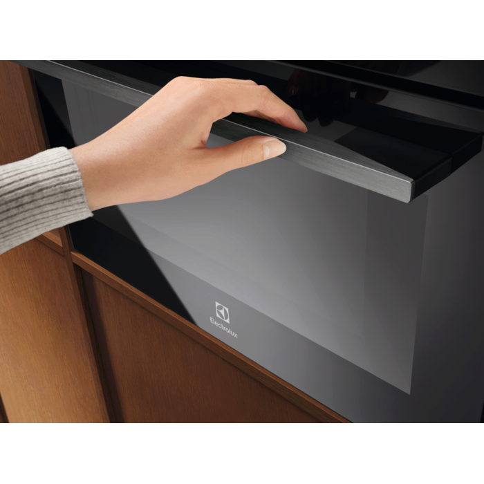 Electrolux - Kompaktugn - ECQK8B0B1