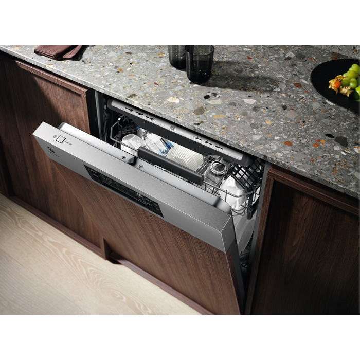 Electrolux - Integrerad diskmaskin 45-60 cm - EEM69300IX