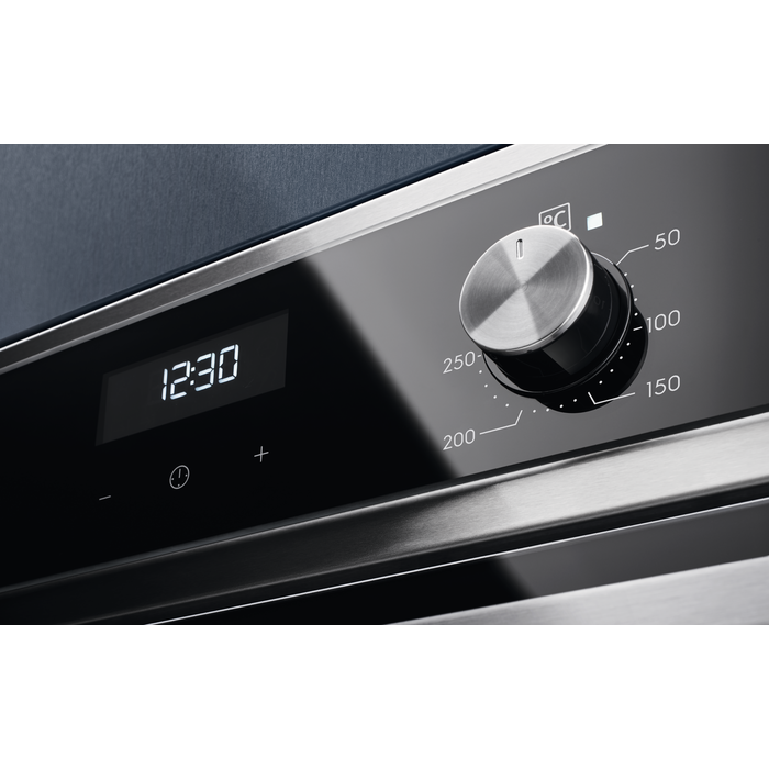 Electrolux - Inbyggnadsugn - COB403X