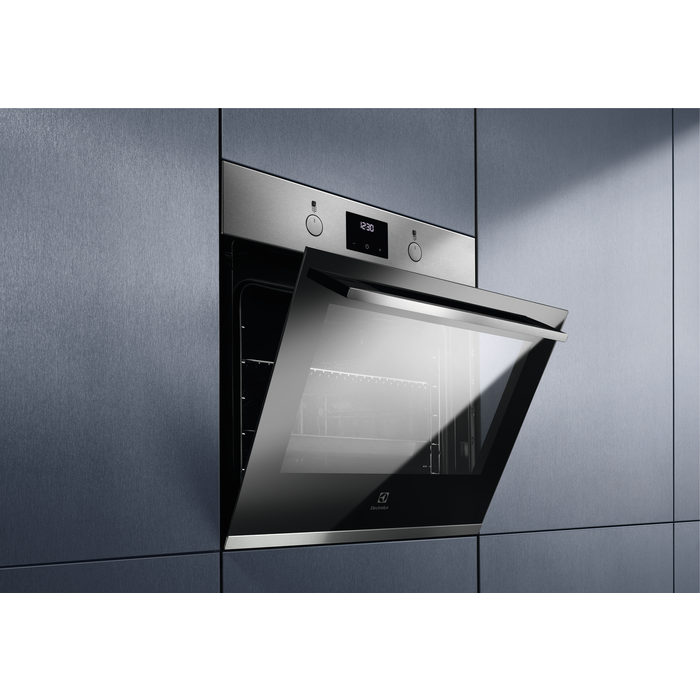 Electrolux - Inbyggnadsugn - CKB400X