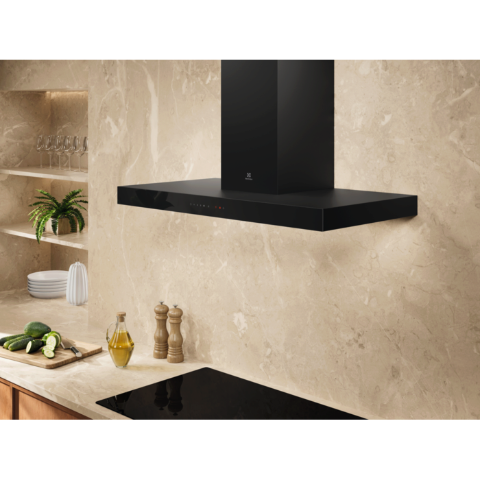 Electrolux - Svart köksfläkt - LFT819K