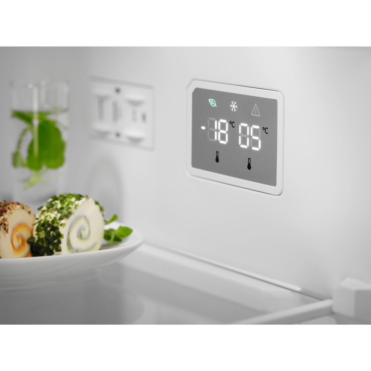 Electrolux - Fristående kyl-frys - NNP6ME32U