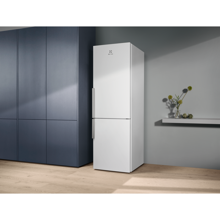 Electrolux - Fristående kyl-frys - LNB1LE34WR