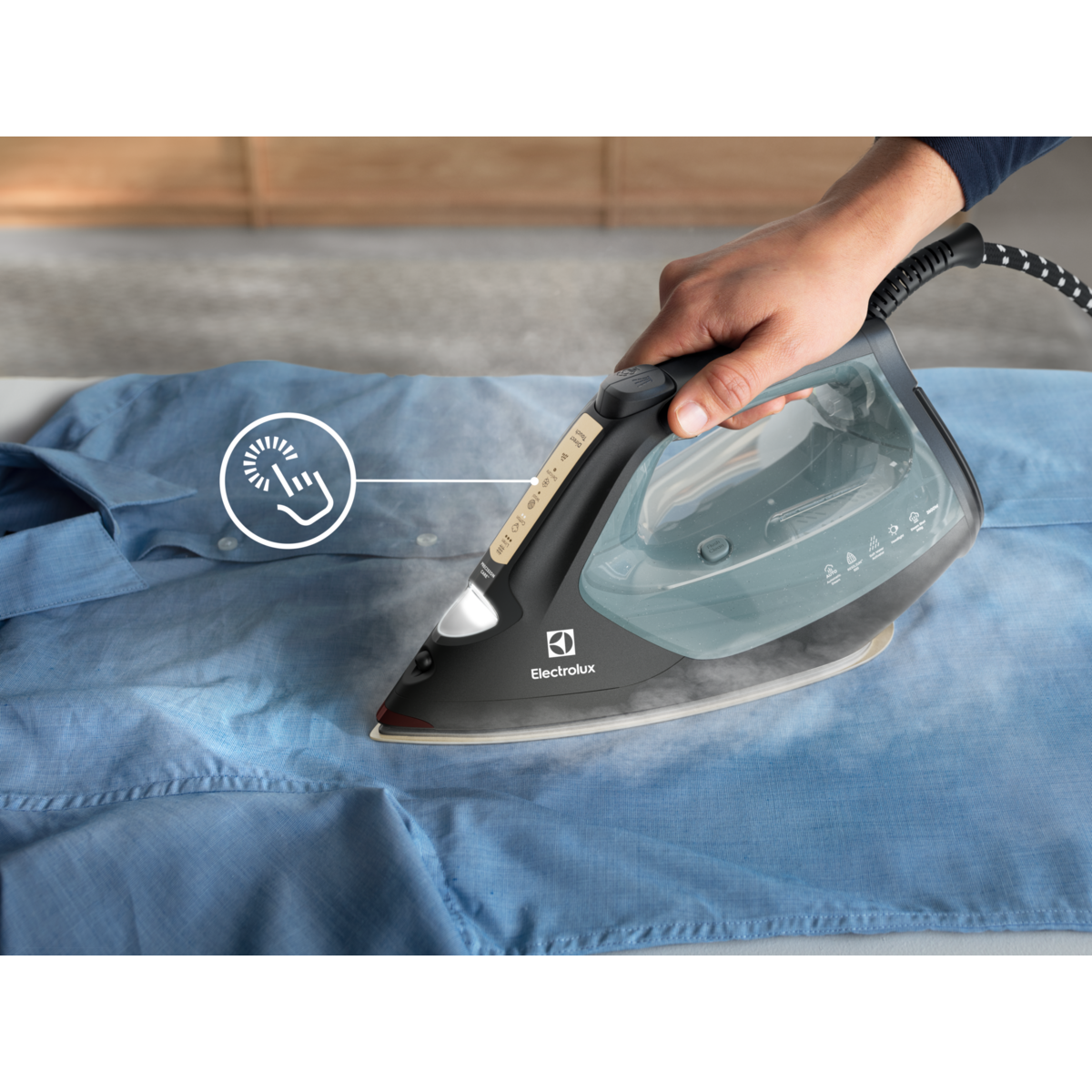 Electrolux - Ångstrykjärn - E8SI2-6OG