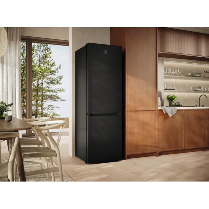 Electrolux - Fristående kyl-frys - LNT6MD32K