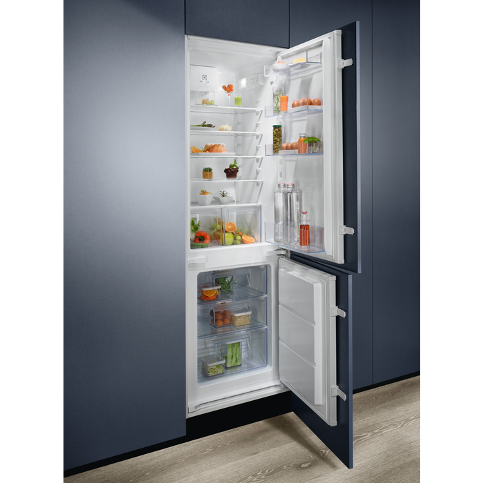 Electrolux - Integrerad kyl-frys - LND5FE18S