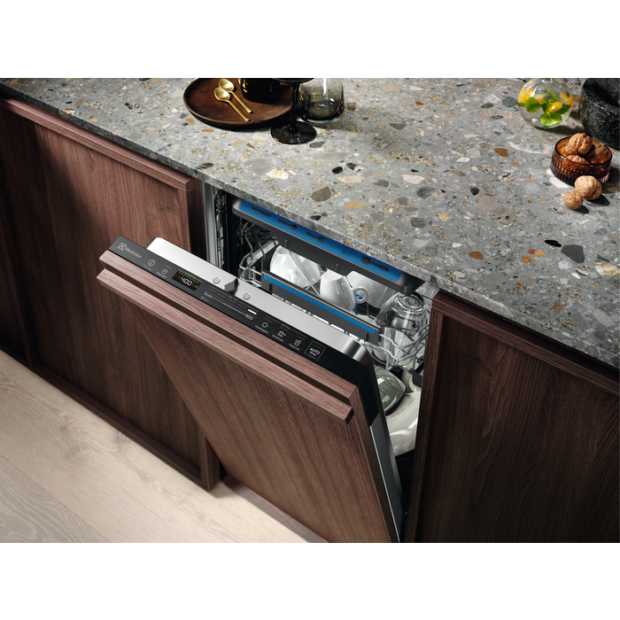 Electrolux - Integrerad diskmaskin 45-60 cm - EEM63310L