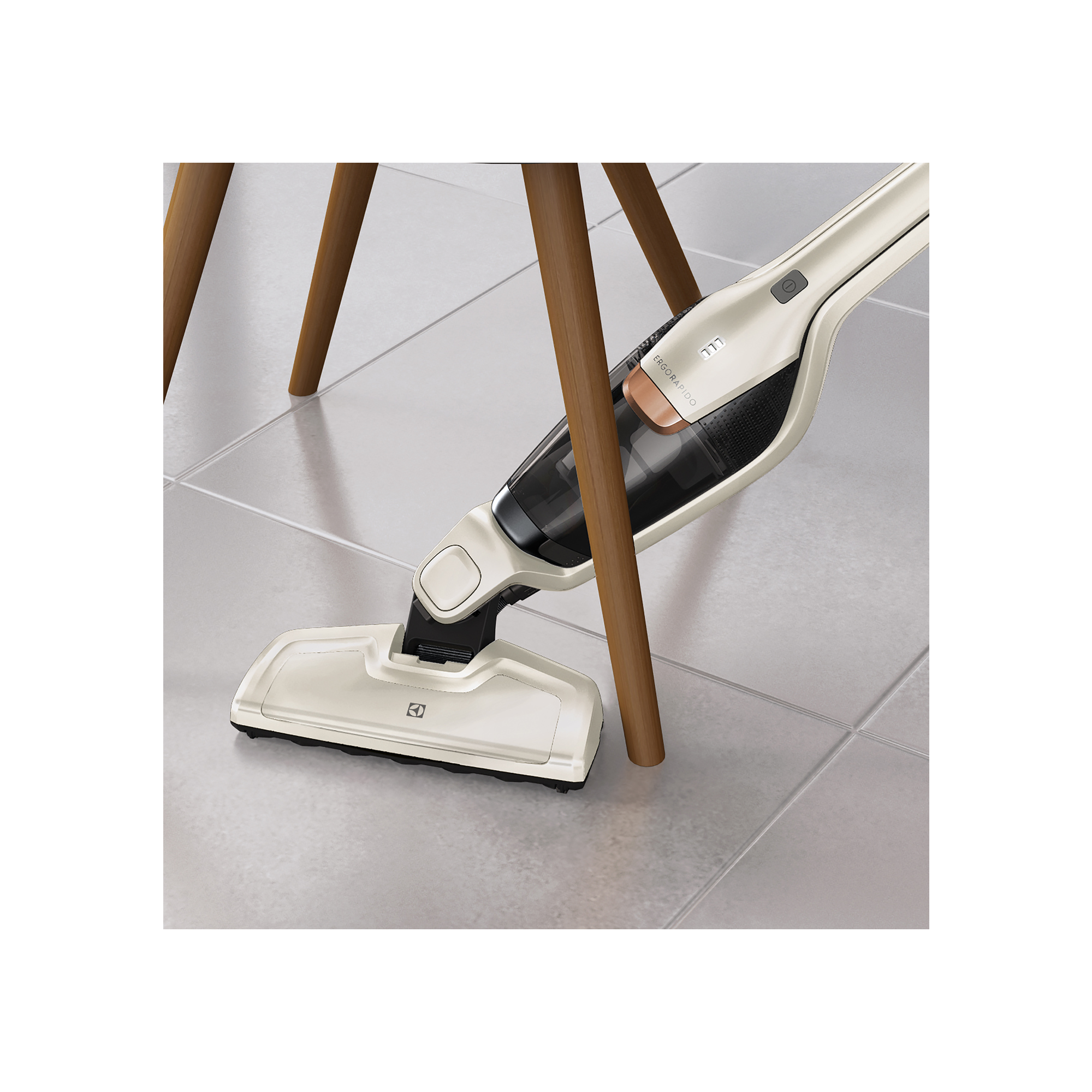 Electrolux - Skaftdammsugare - EERC73SW