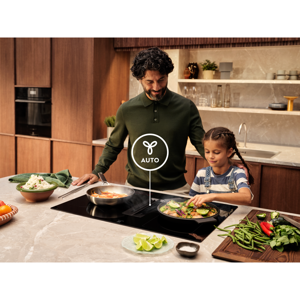 Electrolux - Induktionshäll med inbyggd fläkt - HHOB860C
