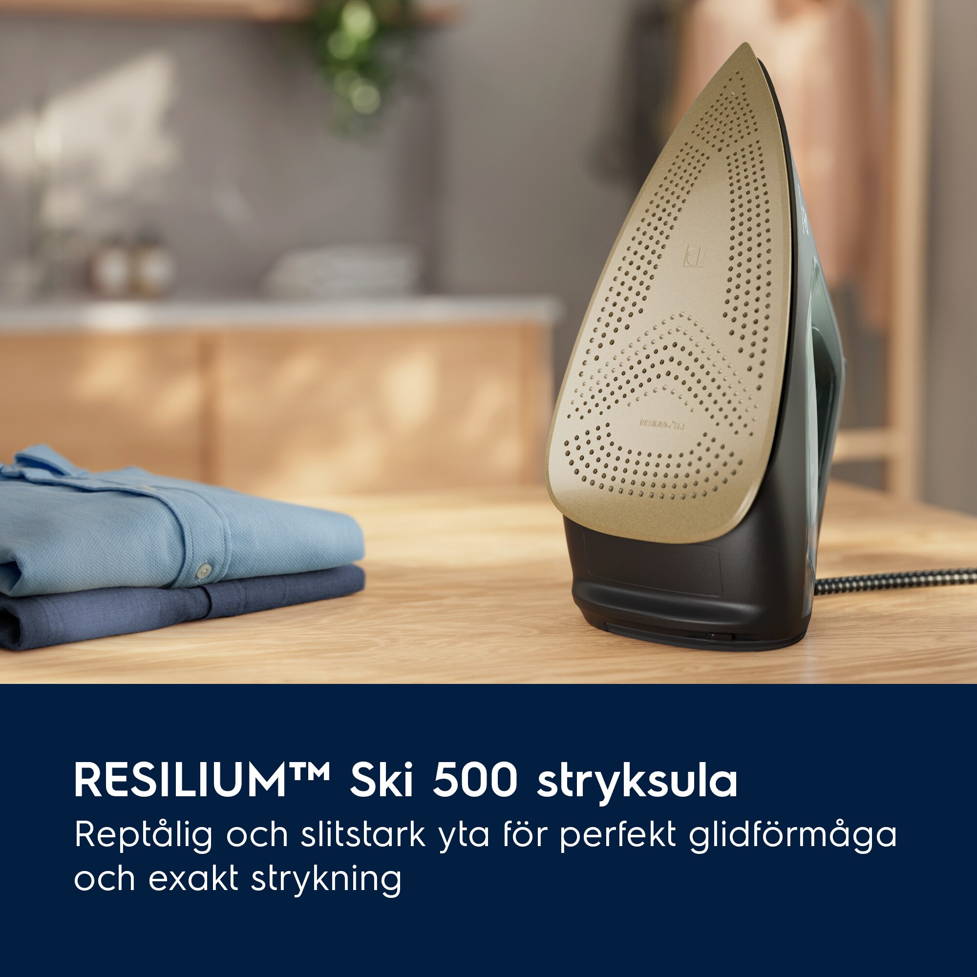 Electrolux - Ångstrykjärn - E8SI2-8OG