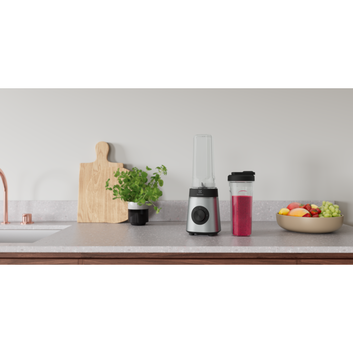 Electrolux - Blenders - E4CB1-6ST