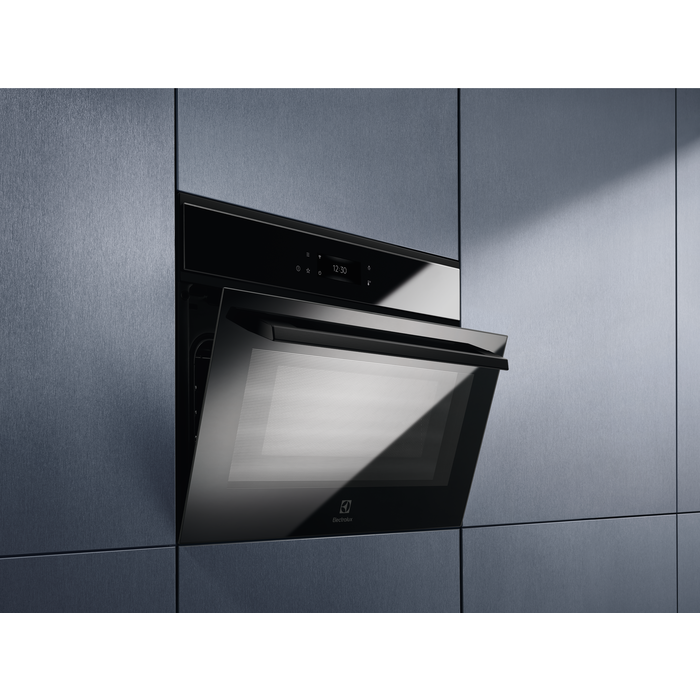 Electrolux - Kompaktugn - OOM907NB