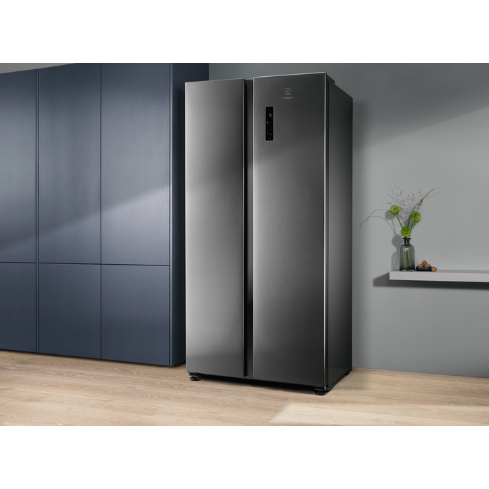 Electrolux - Fristående kyl-frys - EAT6HE59U0