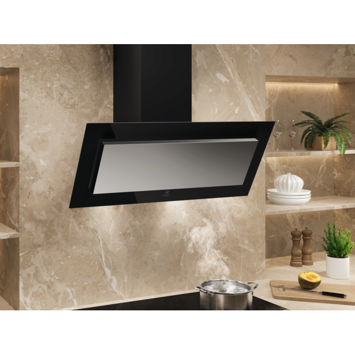 Electrolux - Svart köksfläkt - LFV319K