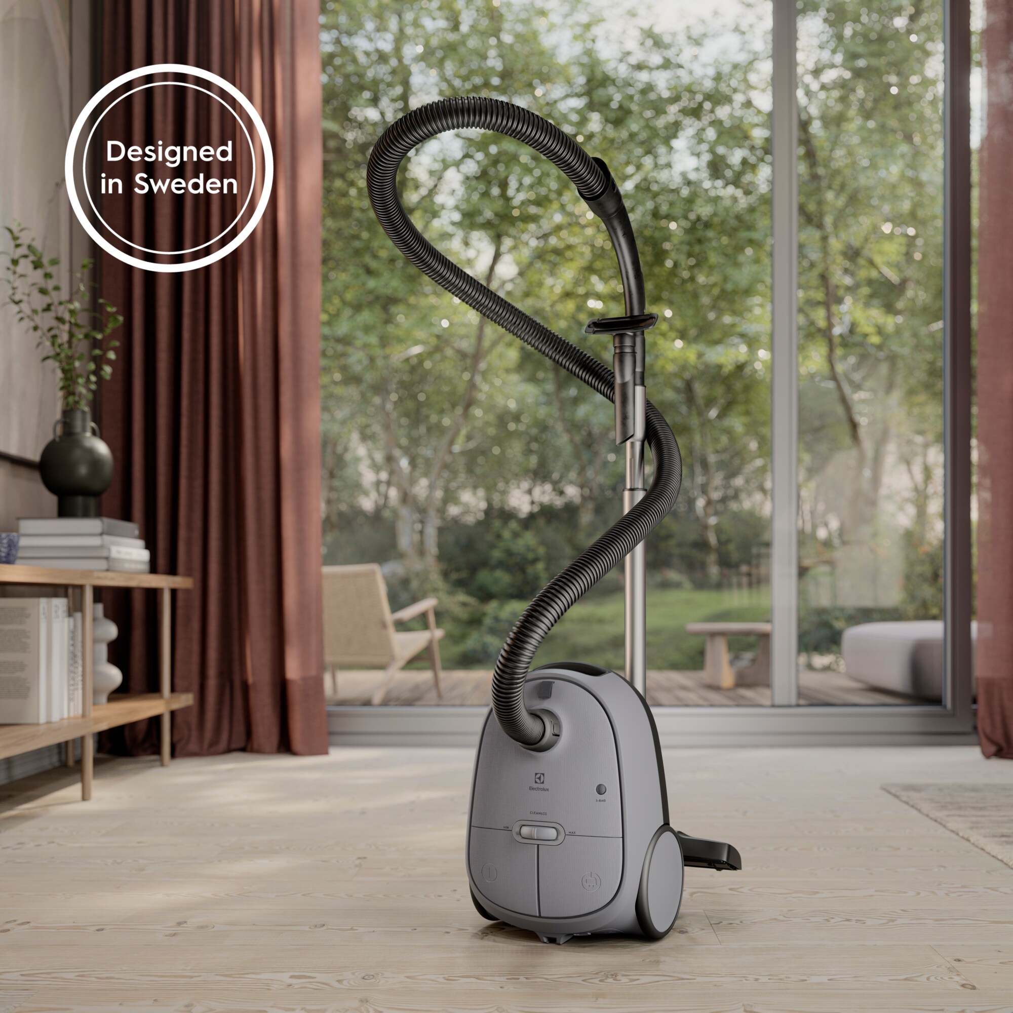 Electrolux - Dammsugare med påse - EB61C1UG