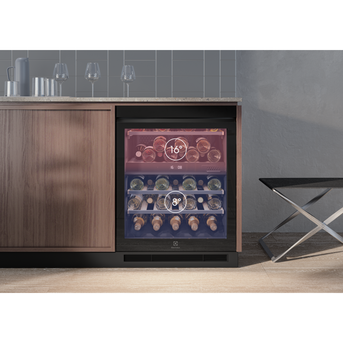 Electrolux - Svart kyl - EWUD140B8B