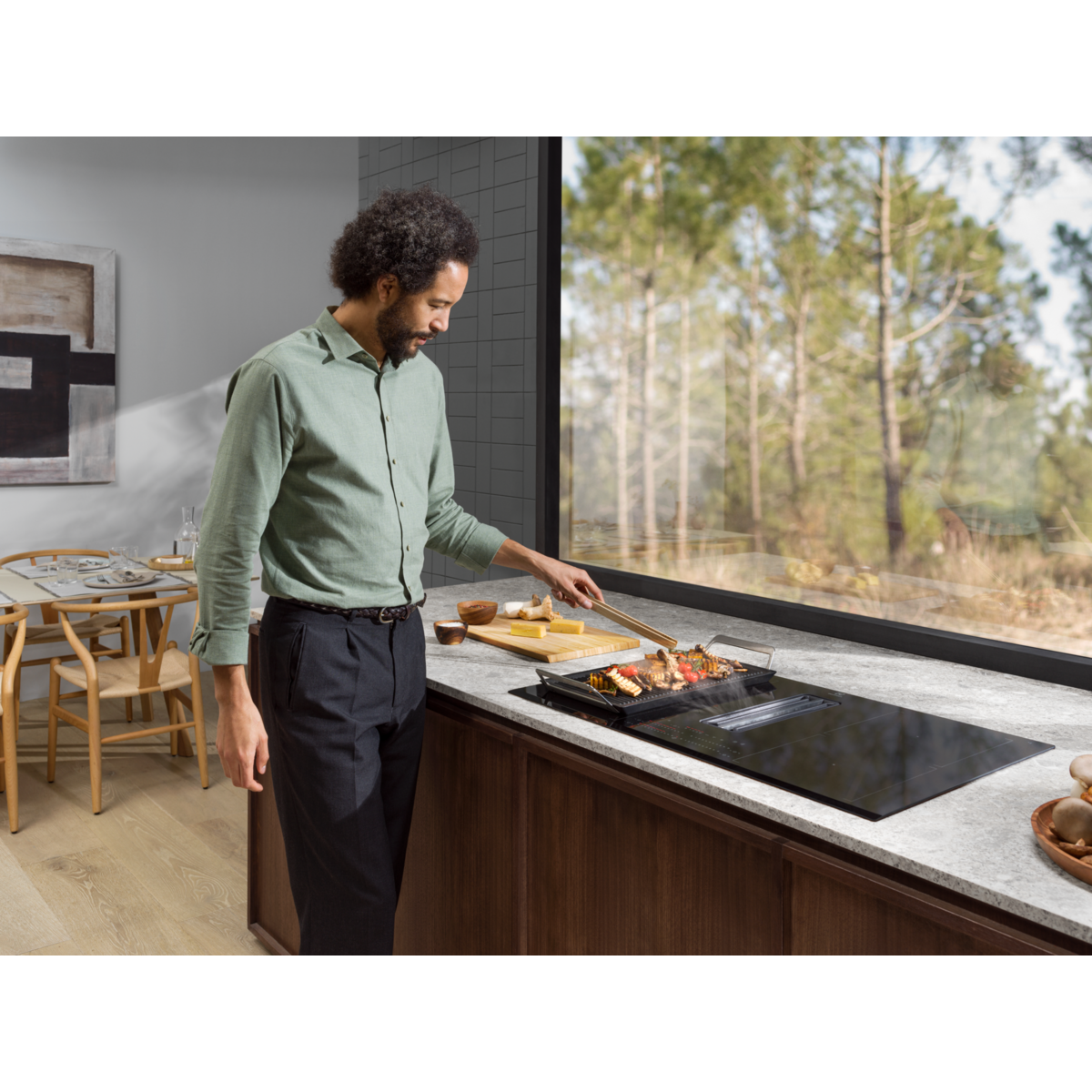 Electrolux - Induktionshäll med inbyggd fläkt - HHOB875S