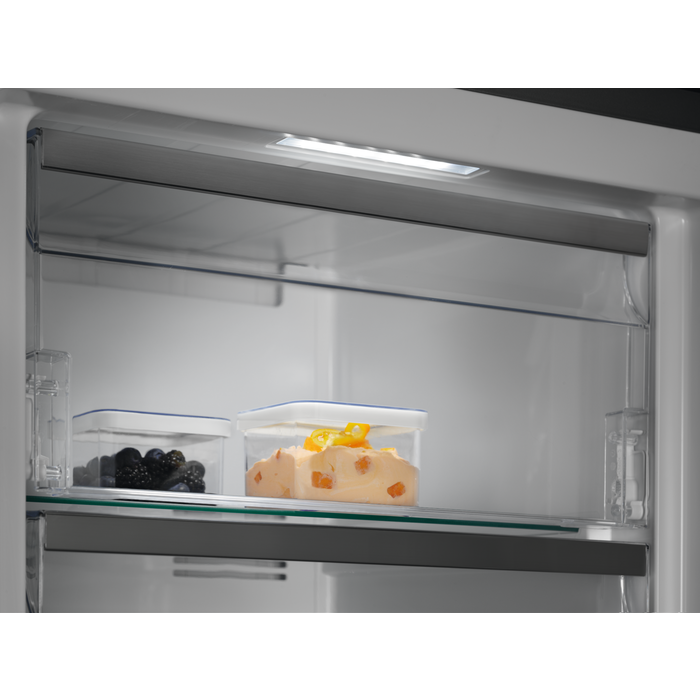 Electrolux - Fristående frys - EUE9NEW
