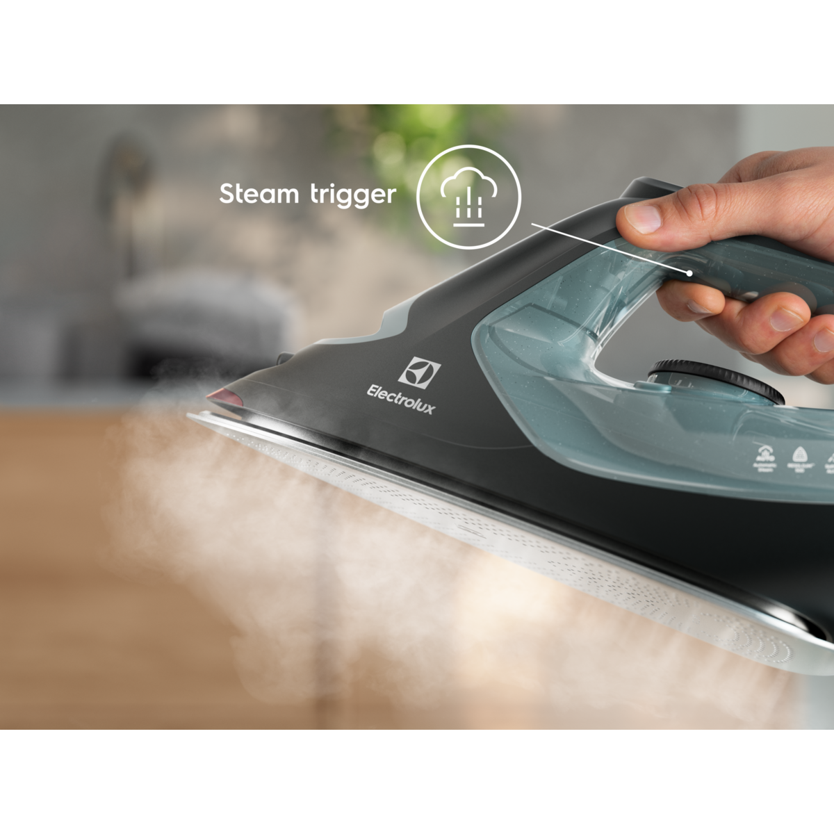 Electrolux - Ångstrykjärn - E7SI2-6OG
