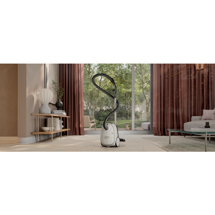 Electrolux - Dammsugare med påse - EB61C360