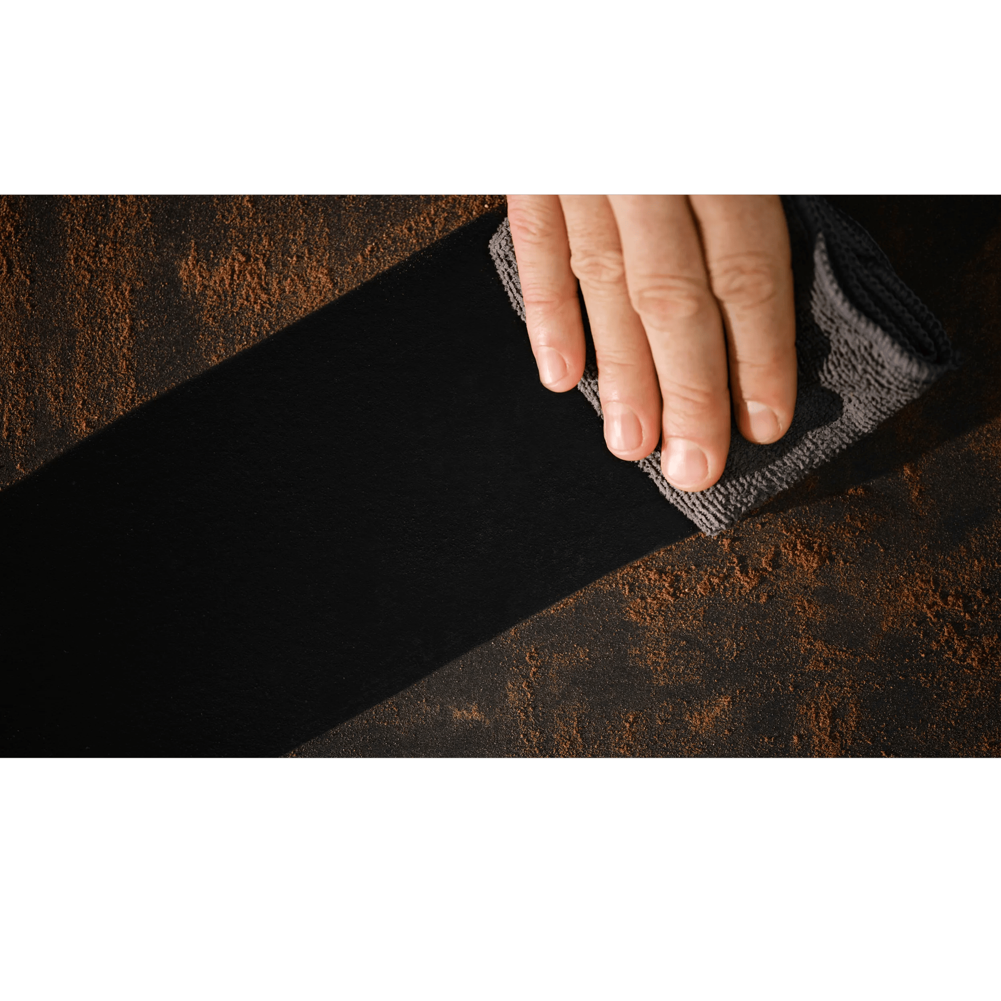 Pizza expert cast iron tray: Durable and easy to clean