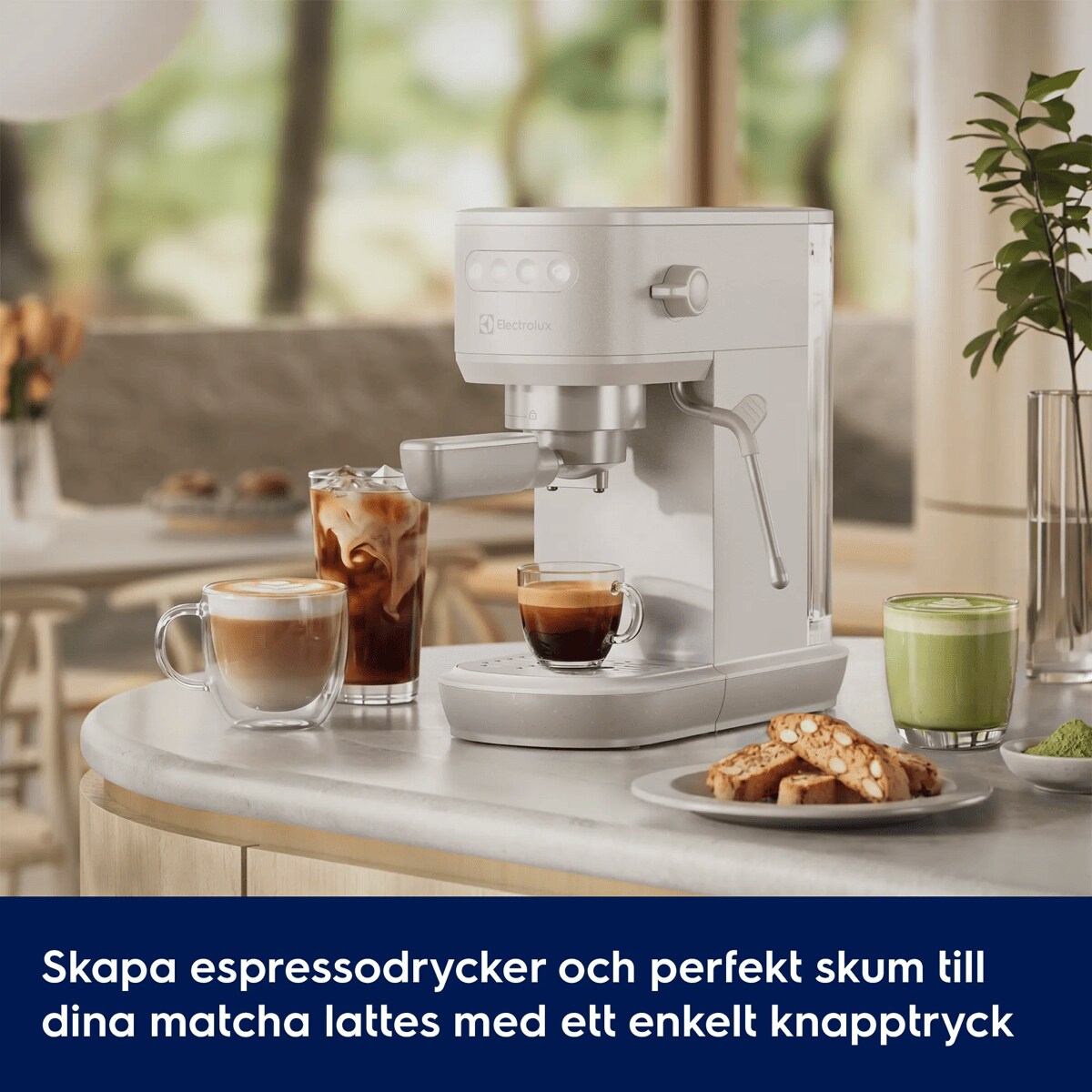 Skapa espressodrycker och perfekt skum till dina matcha lattes med ett enkelt knapptryck