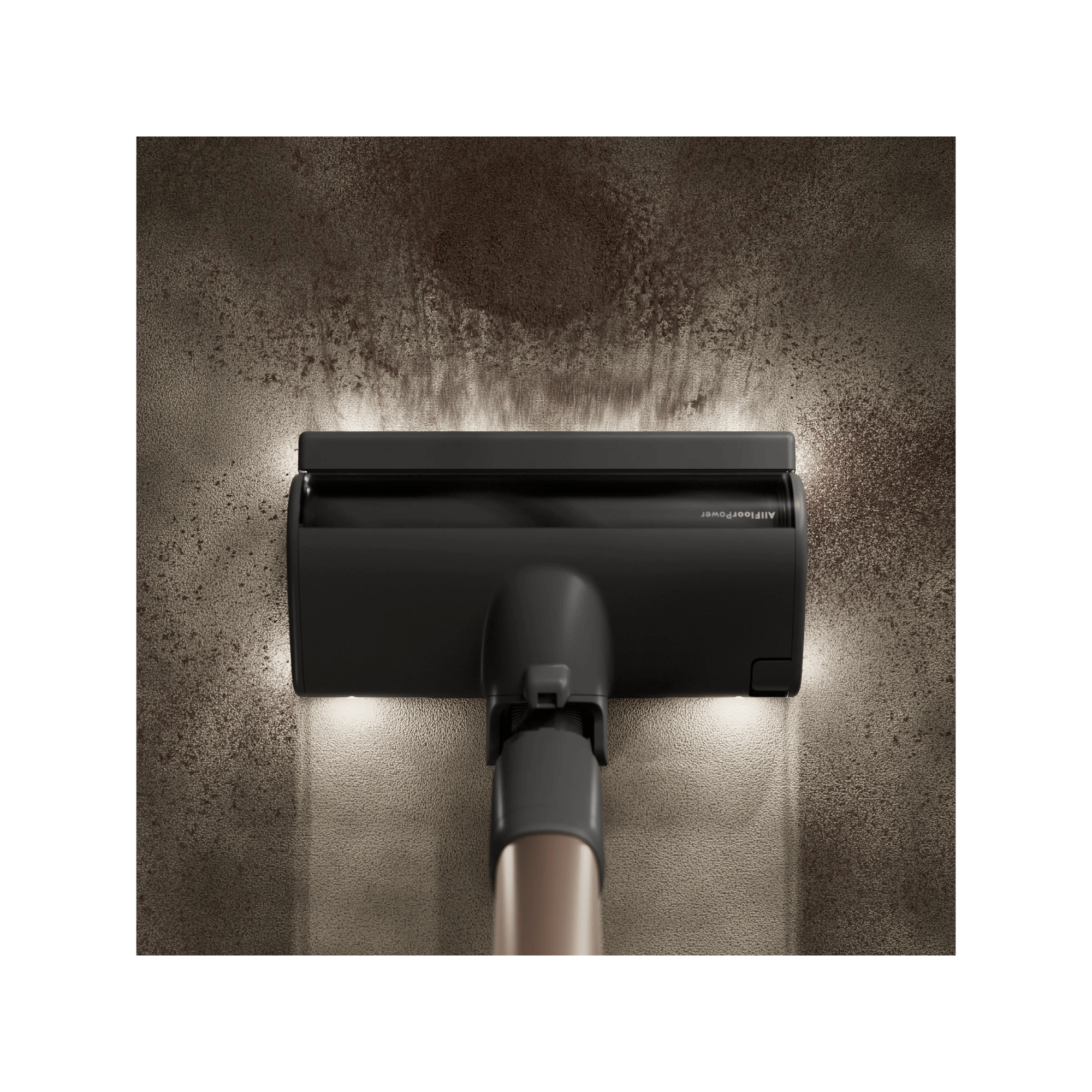 360° LEDs expose dust and dirt all around the AllFloor nozzle.