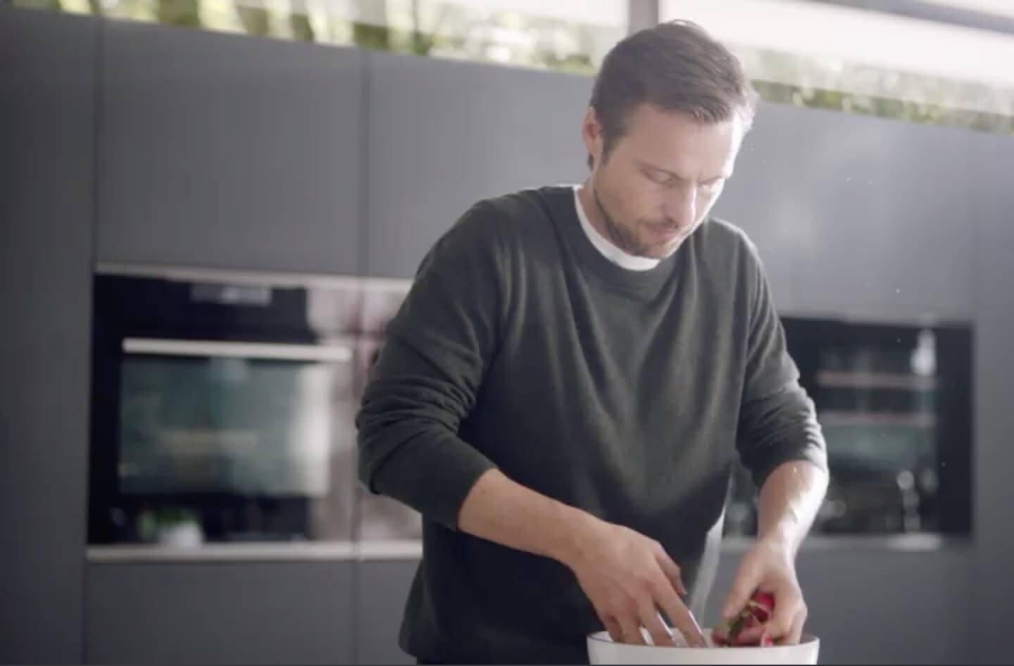Pratar med Google Assistant Pratar med Google Assistant