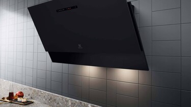 Köksfläkt i svart design