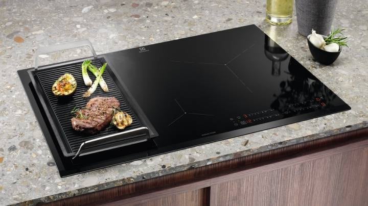 Matlagning på kökshäll