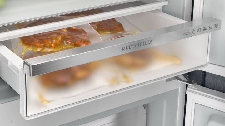 Kyl som innehåller mat